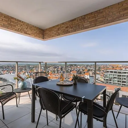 Huswell - With Beautiful Seaview In Apartment Ostend