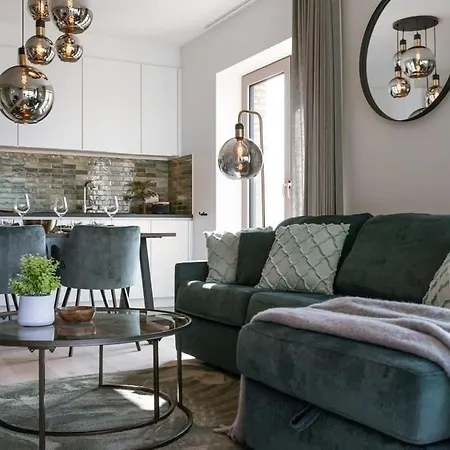 Huswell - With Beautiful Seaview In Apartment Ostende